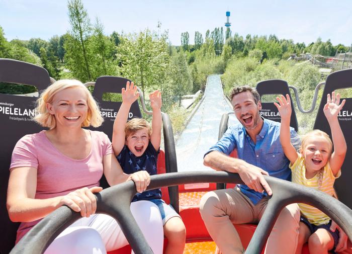 Spaß beim Alpin-Rafting im Ravensburger Spieleland
