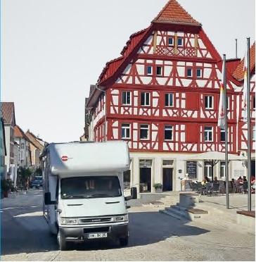 Wohnmobil-Stellplätze entlang der Fachwerkstrasse